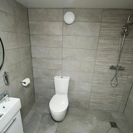 Bird Nest - Dine With The Eagles Private Retreat * Carlisle (Cumbria)